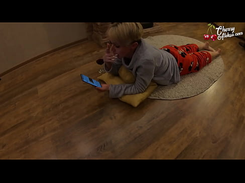 ❤️ Beprotiška blondinė čiulpia didžiulį penį ir šokinėja ant jo - analinis seksas ❤❌ Anal video prie lt.tubsexer-porn.ru ﹏